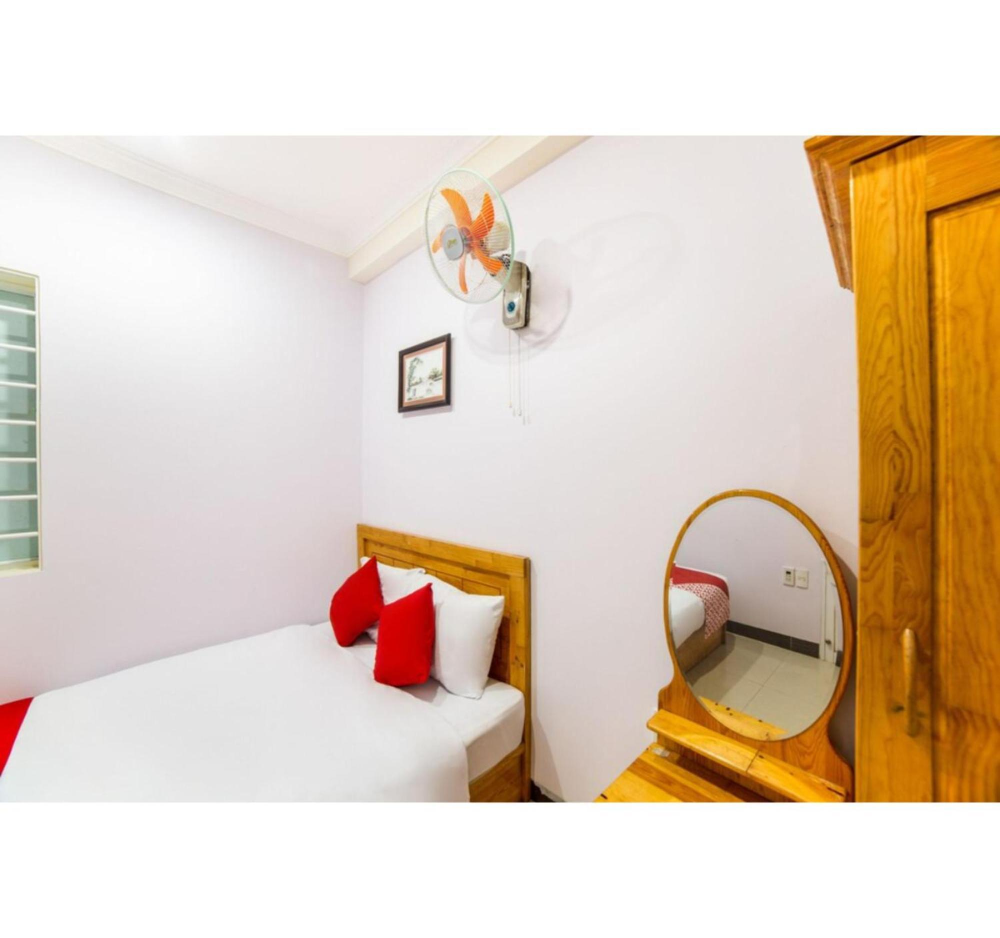 Oyo 553 Truong Giang Hotel Danang Exterior photo
